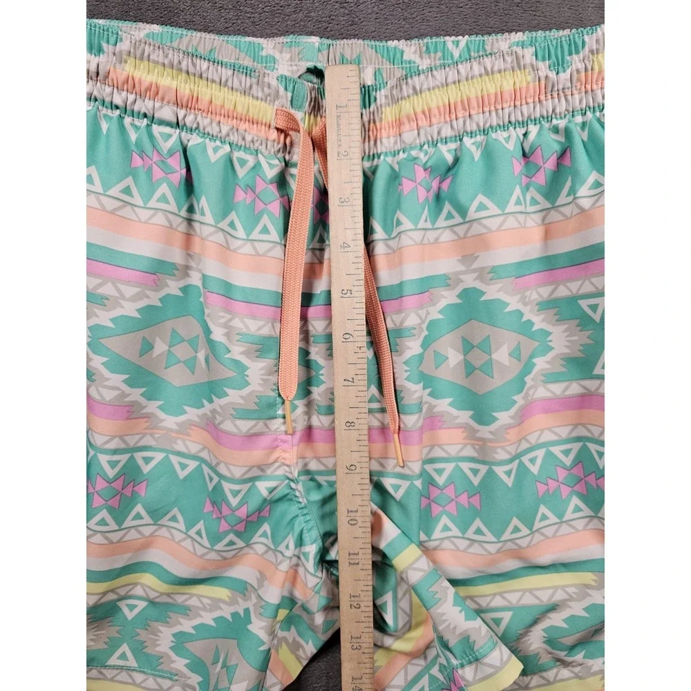 Chubbies Mens Large 5.5